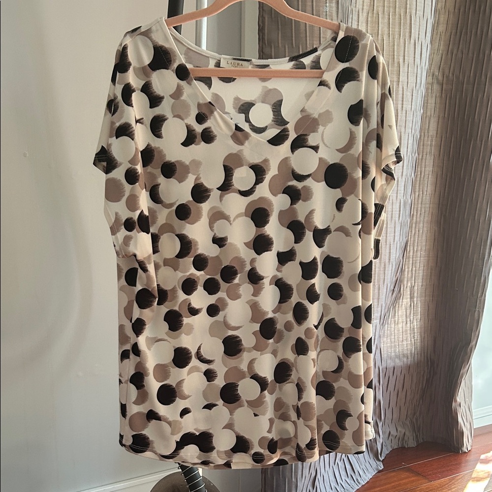 New Laura Polka Dot Women's Top Size 2X